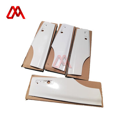 Wholesale Truck Spare Parts 1-71267185-1 1712671851 Right Door Lower Trim Panel for ISUZU