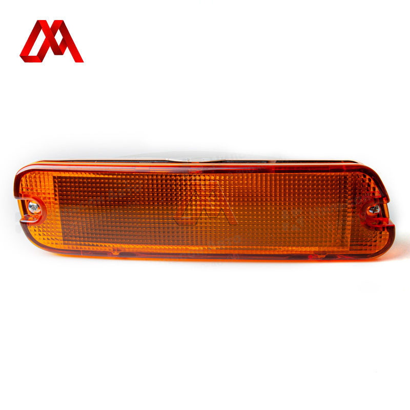 ISUZU FORWARD Front Bumper Left Corner Turn Signal with Bevel Indicator Light  1-82210-202-1