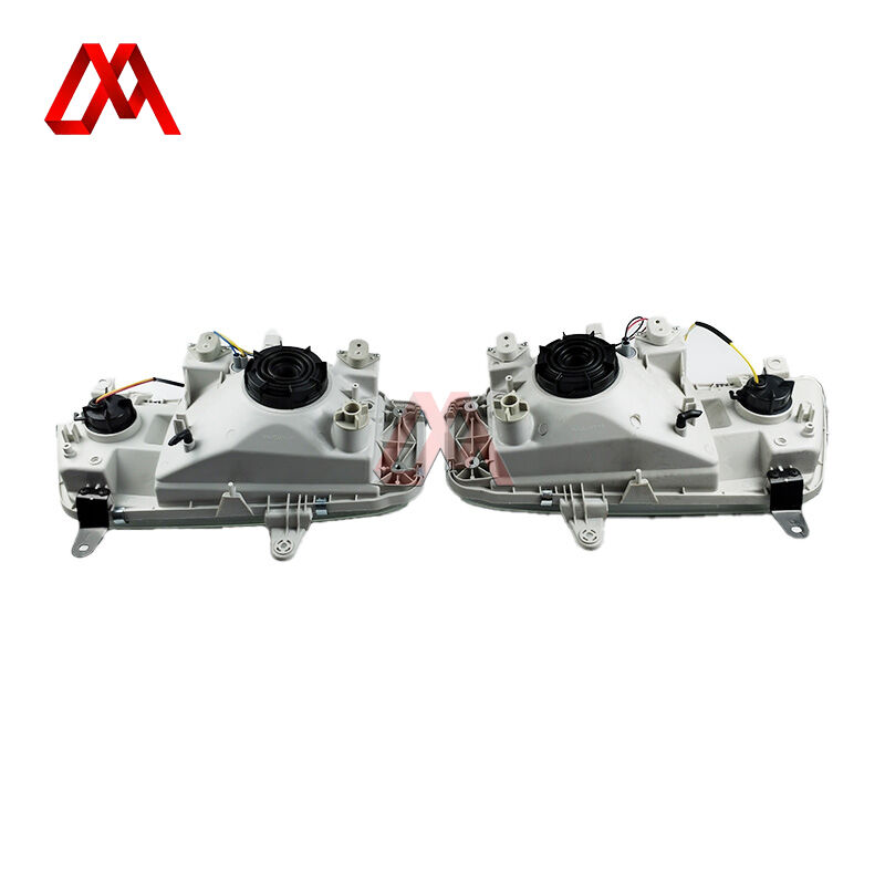 Wholesale Truck Spare Parts 1821104400 1-82110440-0 Head Lamp Assembly for ISUZU FTR33 6HH1